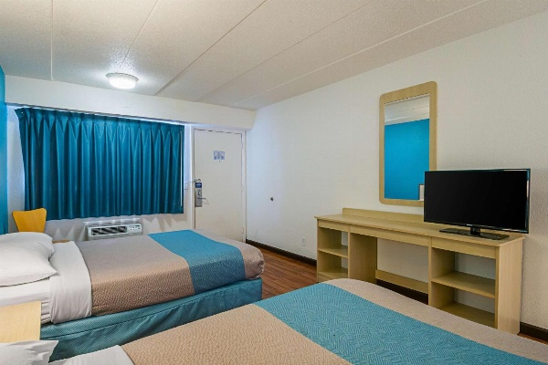 Motel 6-Knoxville, TN - North image 4